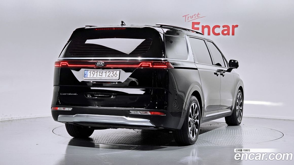 Kia Canival 2021