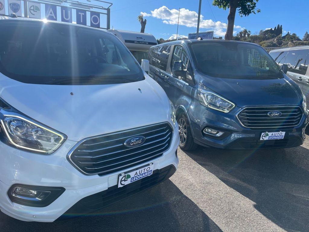 Ford Tourneo Custom 2022