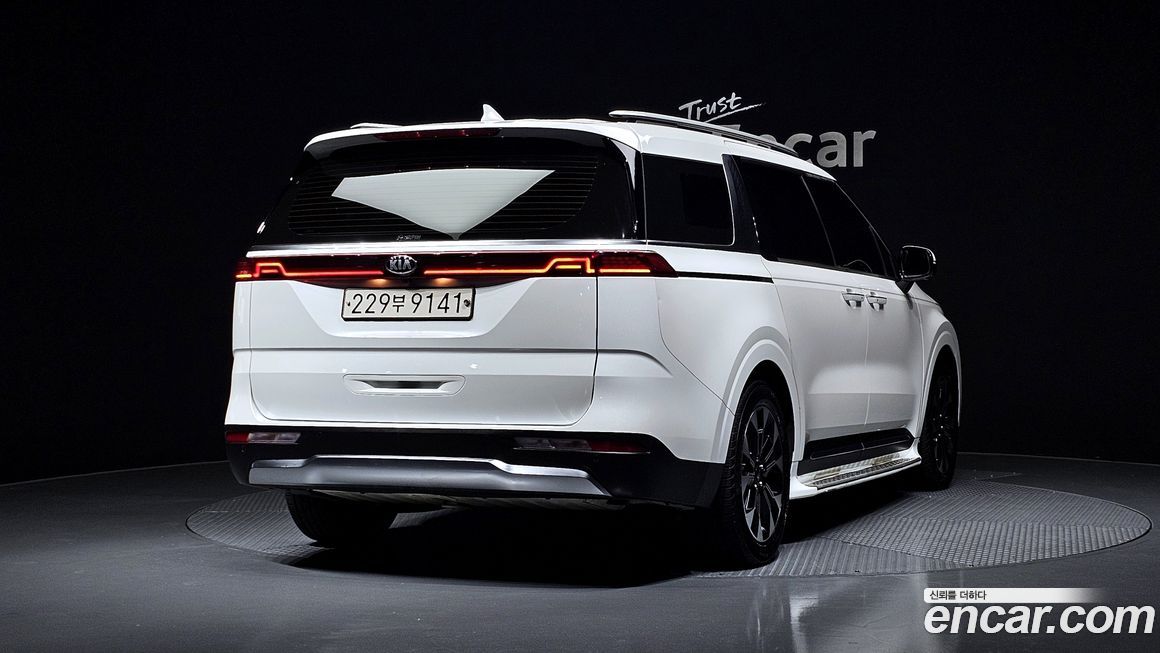 Kia Canival 2021