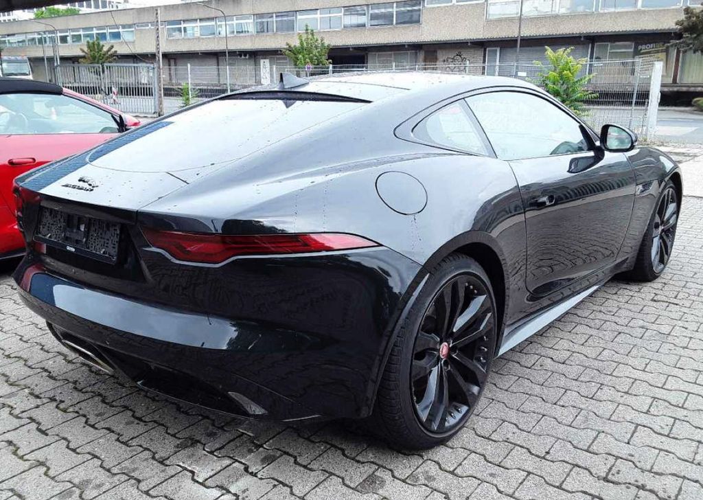 Jaguar F-Type 2022