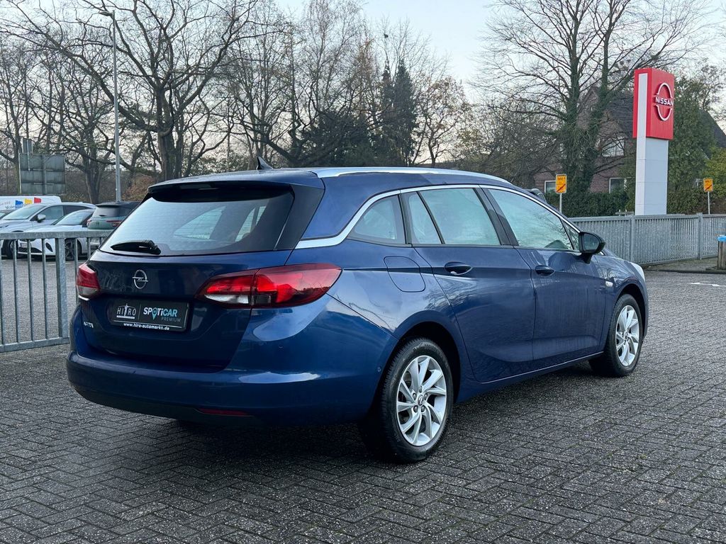 Opel Astra 2021
