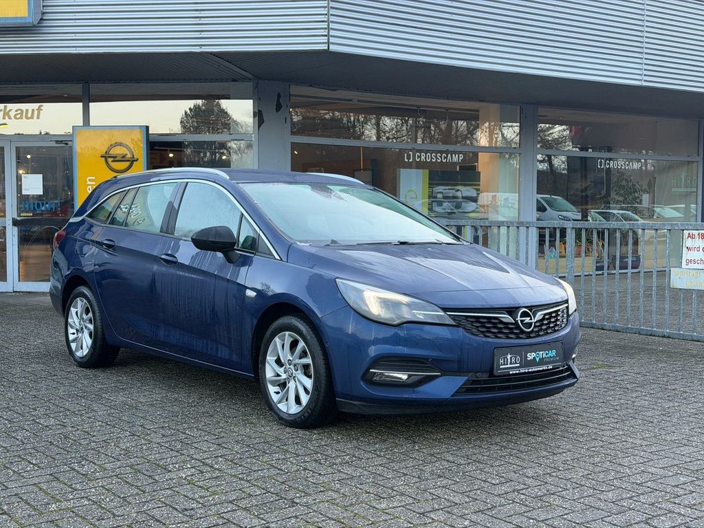 Opel Astra 2021