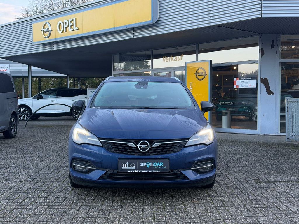 Opel Astra 2021