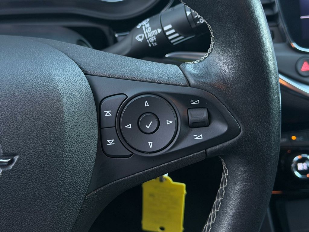 Opel Astra 2021