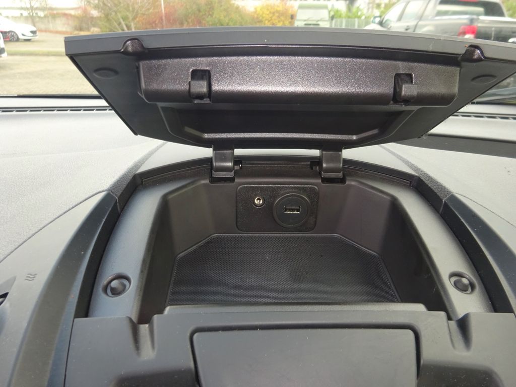 Ford Transit Courier 2023