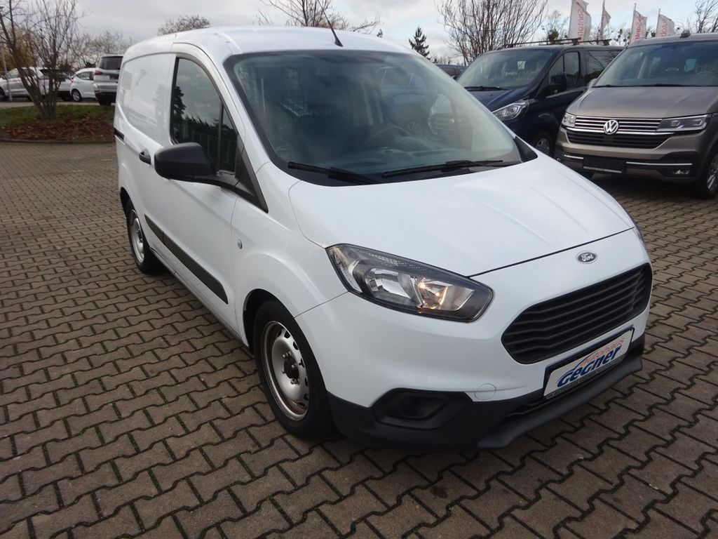 Ford Transit Courier 2023