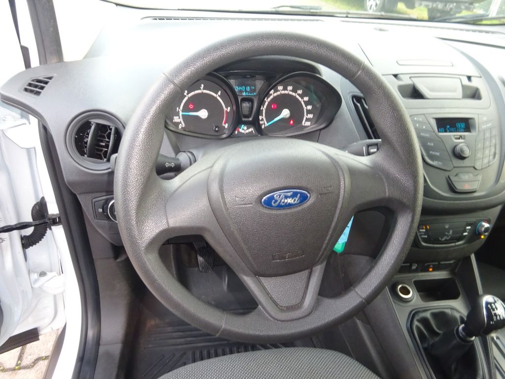 Ford Transit Courier 2023