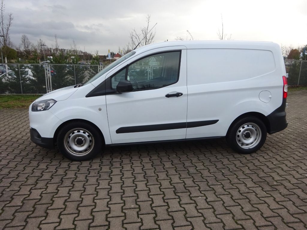 Ford Transit Courier 2023