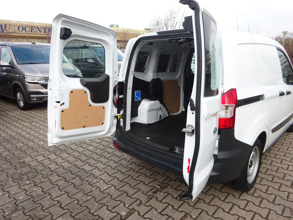 Ford Transit Courier 2023