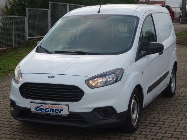 Ford Transit Courier 2023