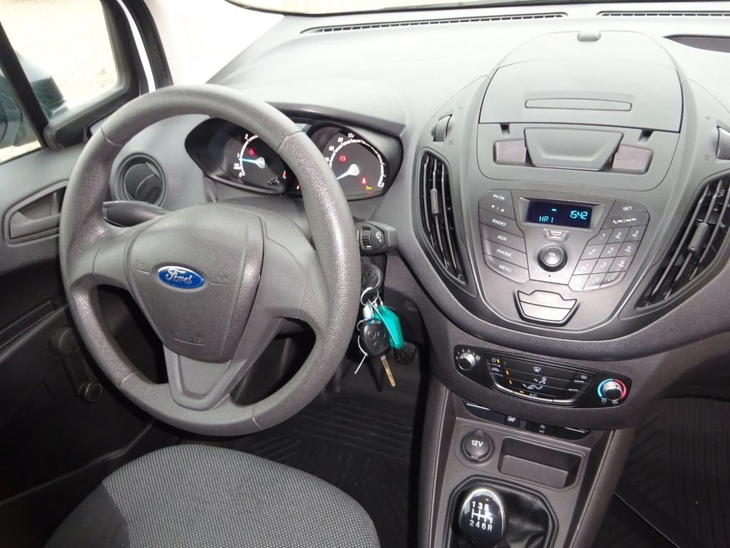 Ford Transit Courier 2023
