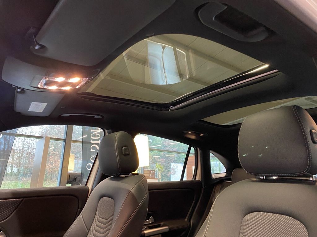 Mercedes-Benz GLA 220 2024