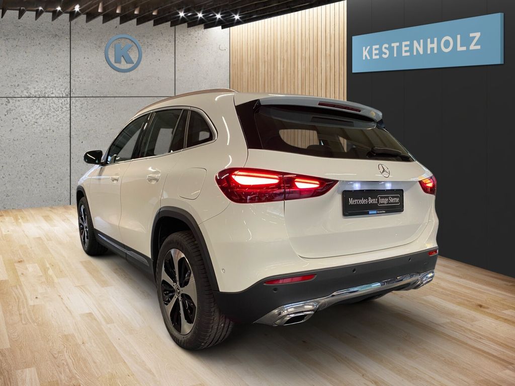 Mercedes-Benz GLA 220 2024