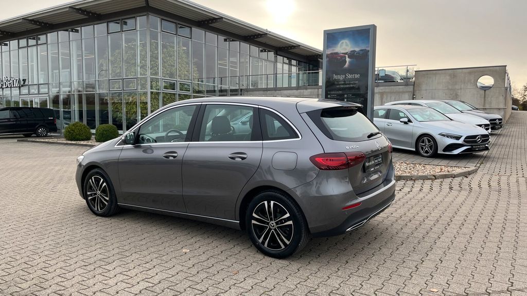 Mercedes-Benz B 250 2024