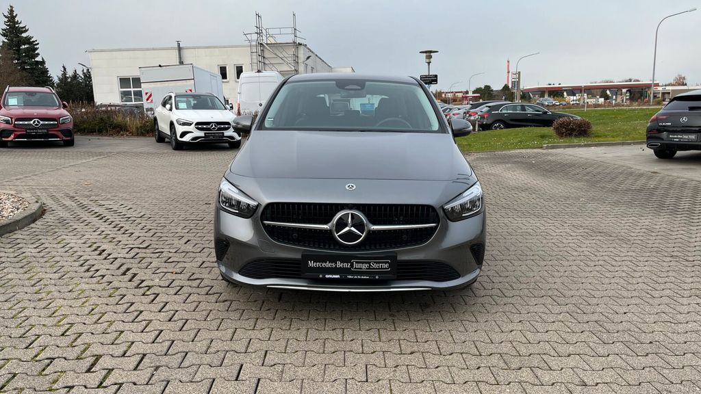 Mercedes-Benz B 250 2024