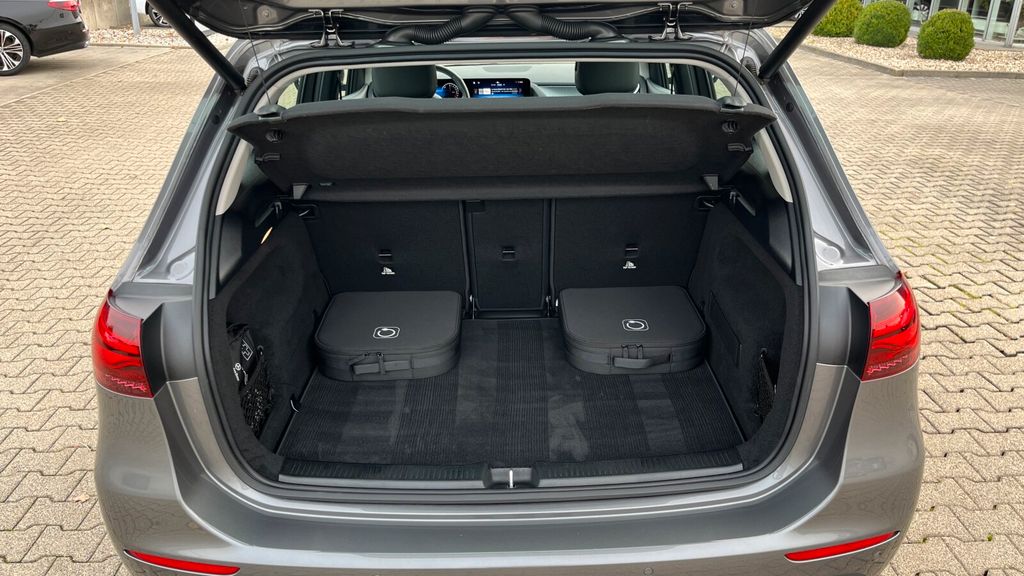 Mercedes-Benz B 250 2024