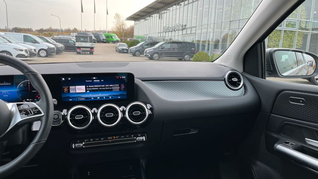 Mercedes-Benz B 250 2024