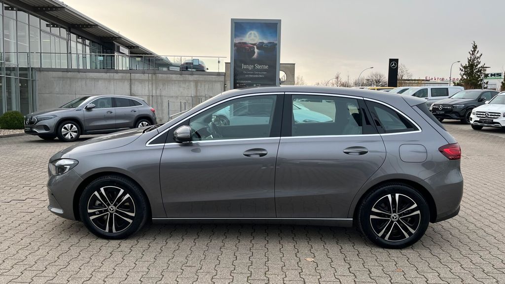 Mercedes-Benz B 250 2024