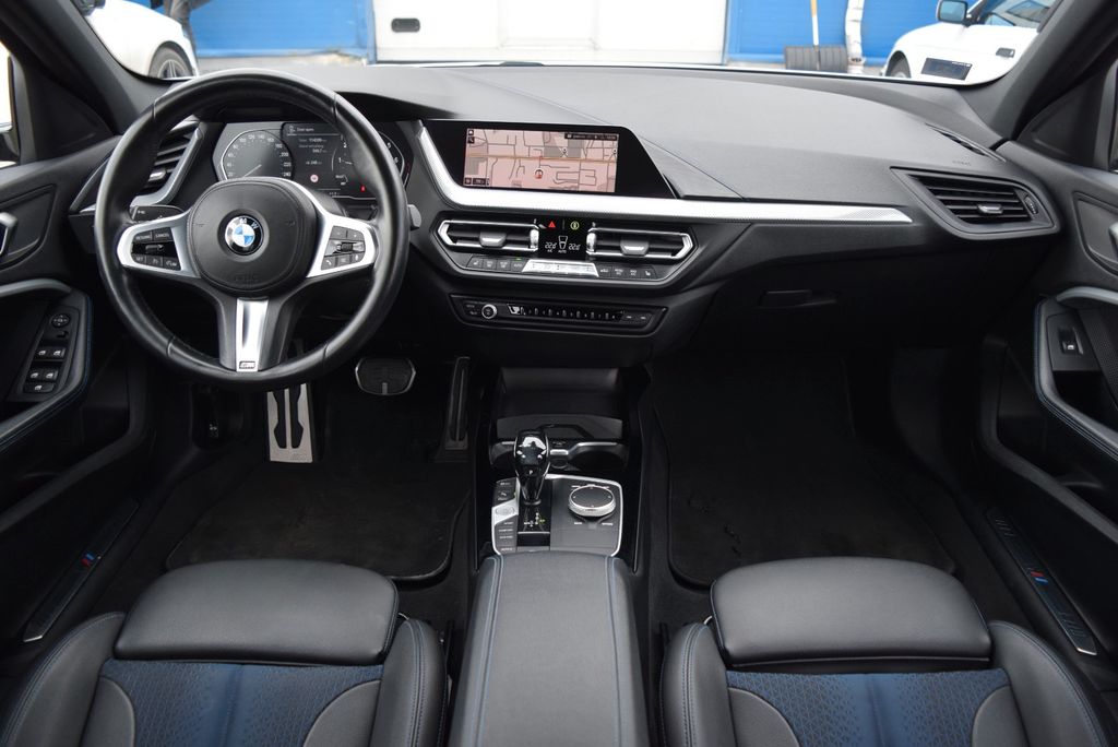BMW 116 2021