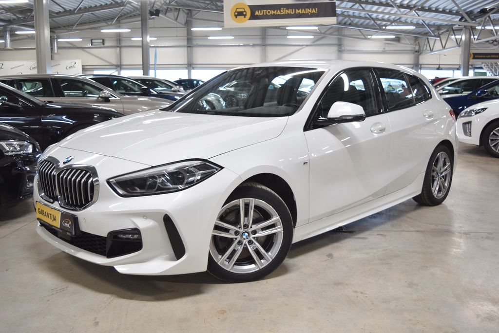 BMW 116 2021
