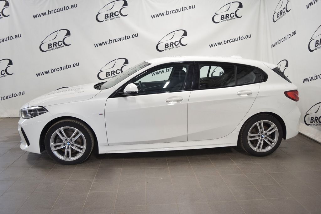 BMW 116 2021