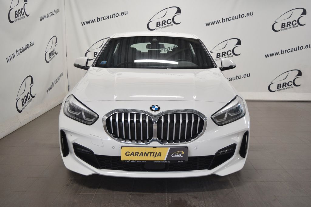 BMW 116 2021