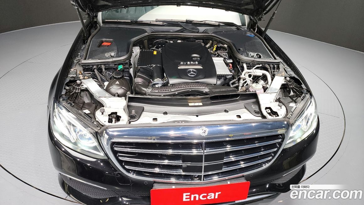 Mercedes-Benz E-Class 2020