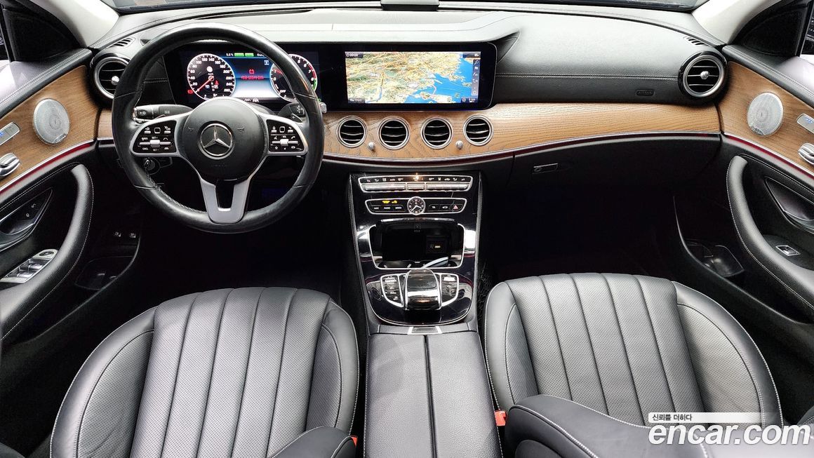 Mercedes-Benz E-Class 2020