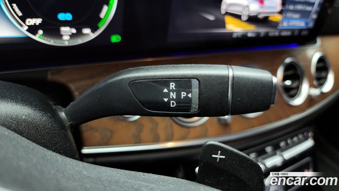 Mercedes-Benz E-Class 2020