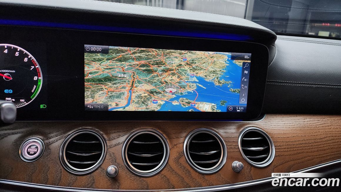 Mercedes-Benz E-Class 2020