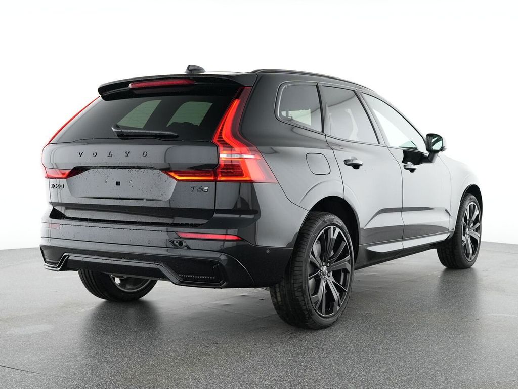 Volvo XC60 2025