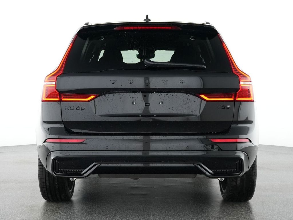 Volvo XC60 2025