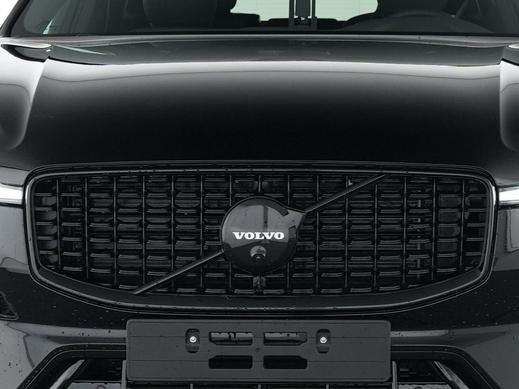 Volvo XC60 2025