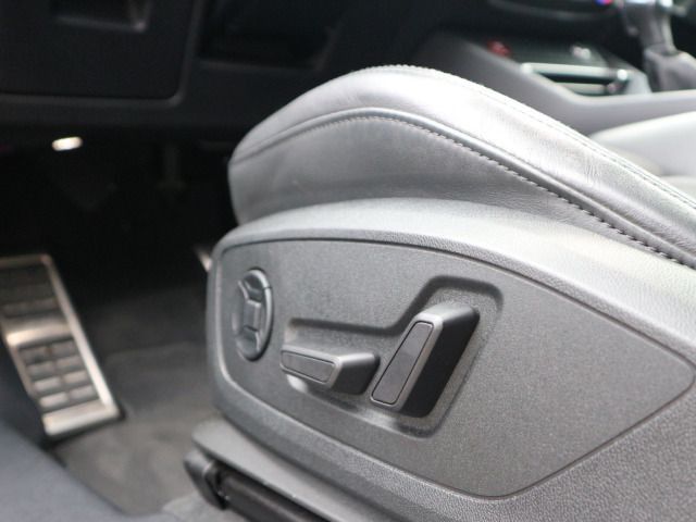 Audi RSQ3 2021