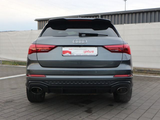 Audi RSQ3 2021
