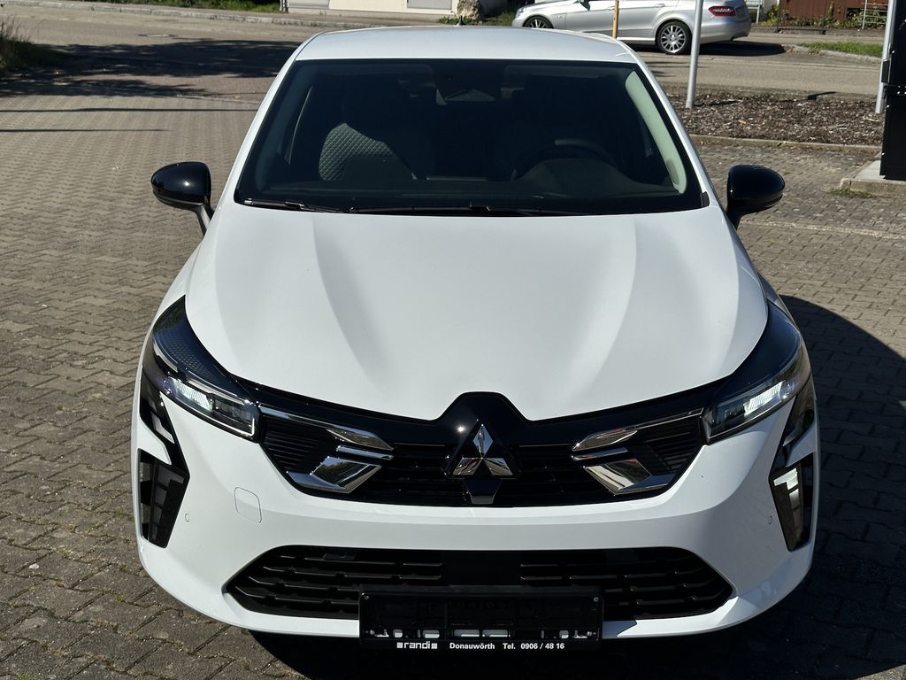 Mitsubishi Colt 2025