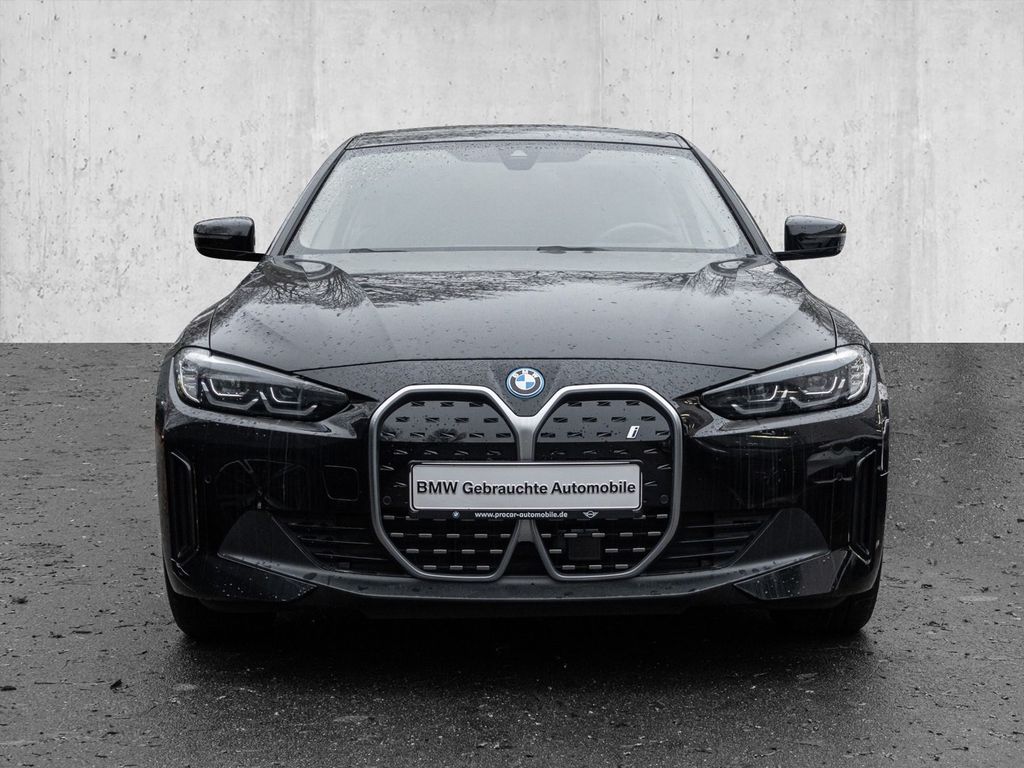 BMW i4 2023