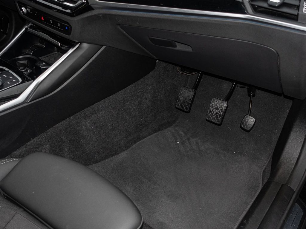 BMW i4 2023