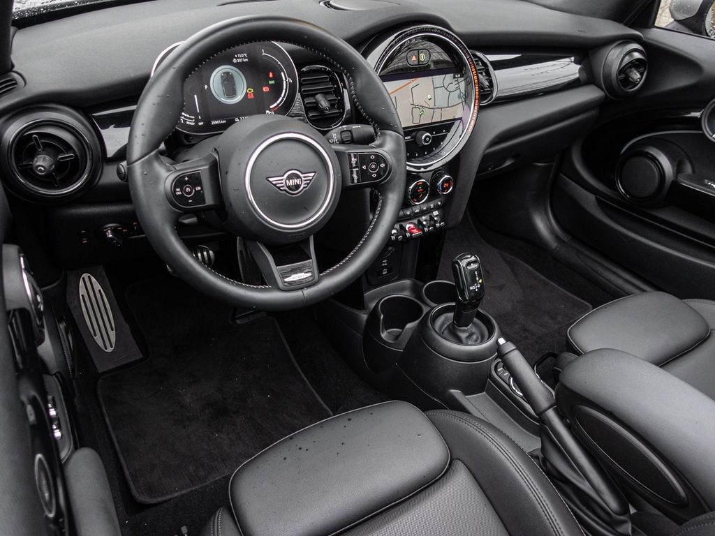 MINI Cooper Cabrio 2023