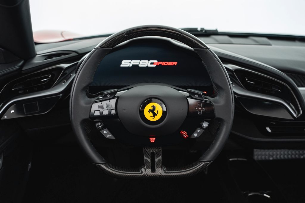 Ferrari SF90 2025