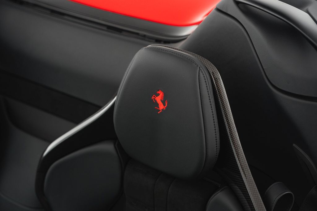 Ferrari SF90 2025