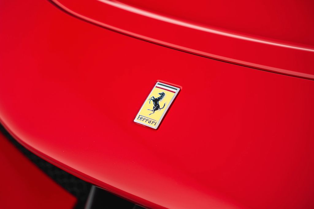 Ferrari SF90 2025