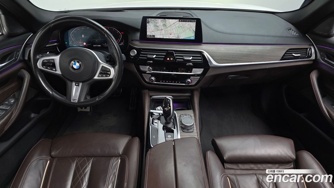 BMW 5-Series 2020