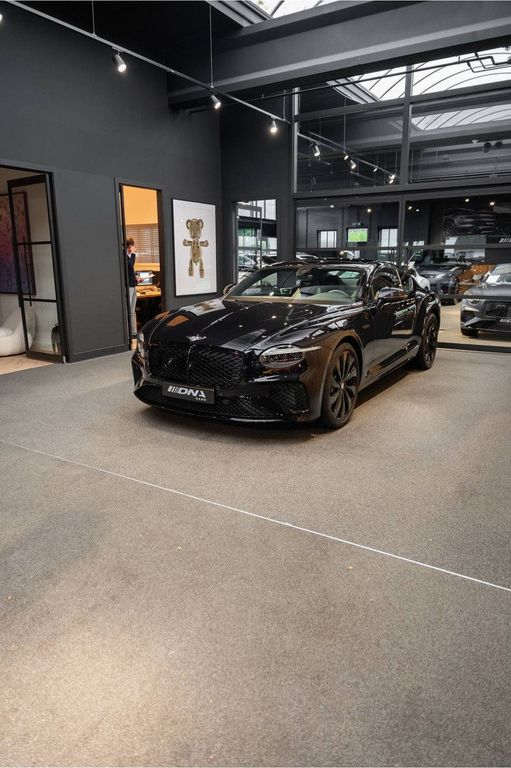 Bentley Continental GT 2025