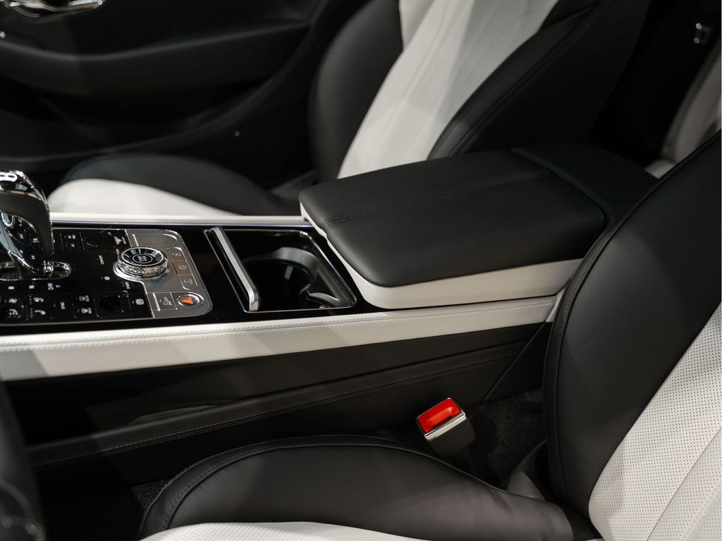 Bentley Continental GT 2025
