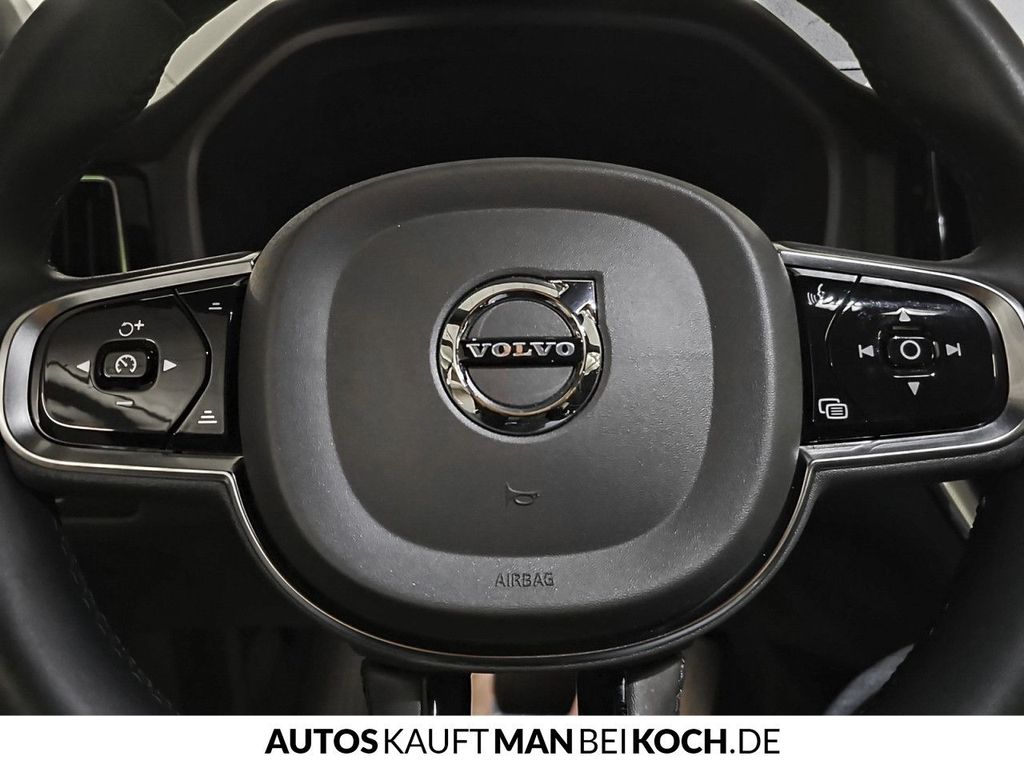 Volvo XC60 2023