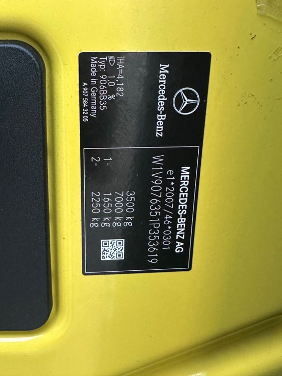 Mercedes-Benz Sprinter 2021