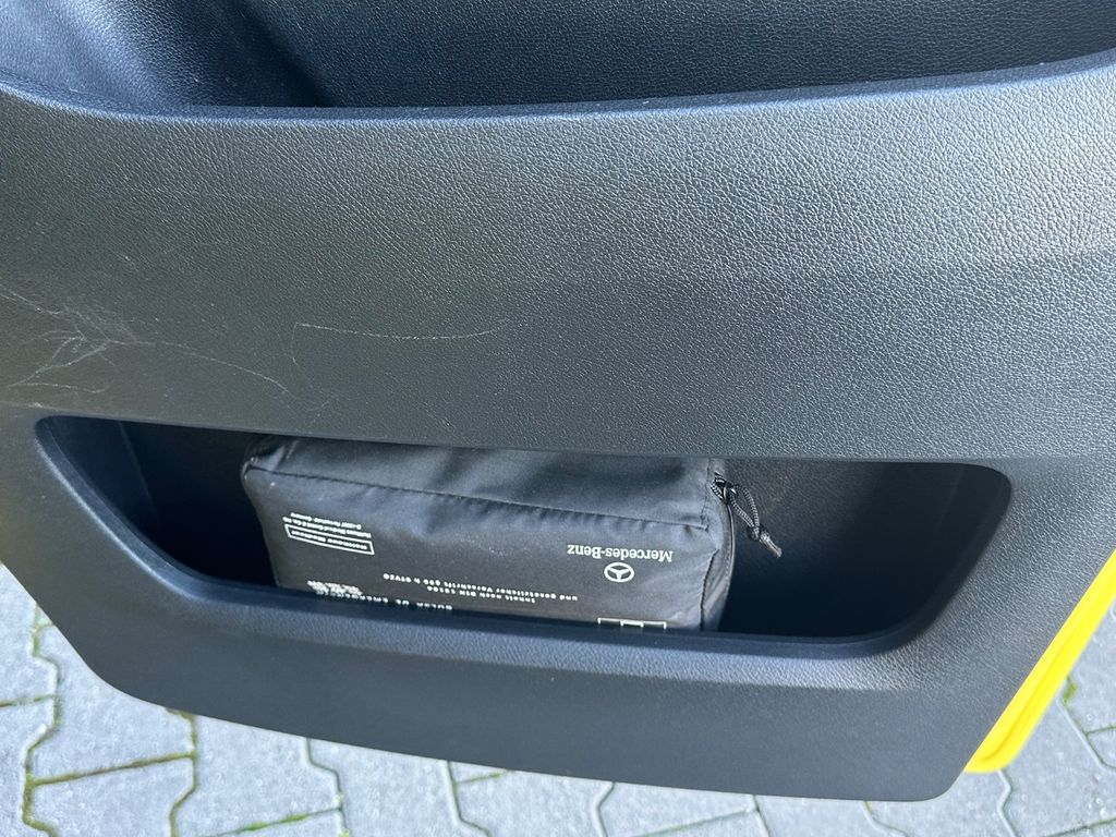 Mercedes-Benz Sprinter 2021
