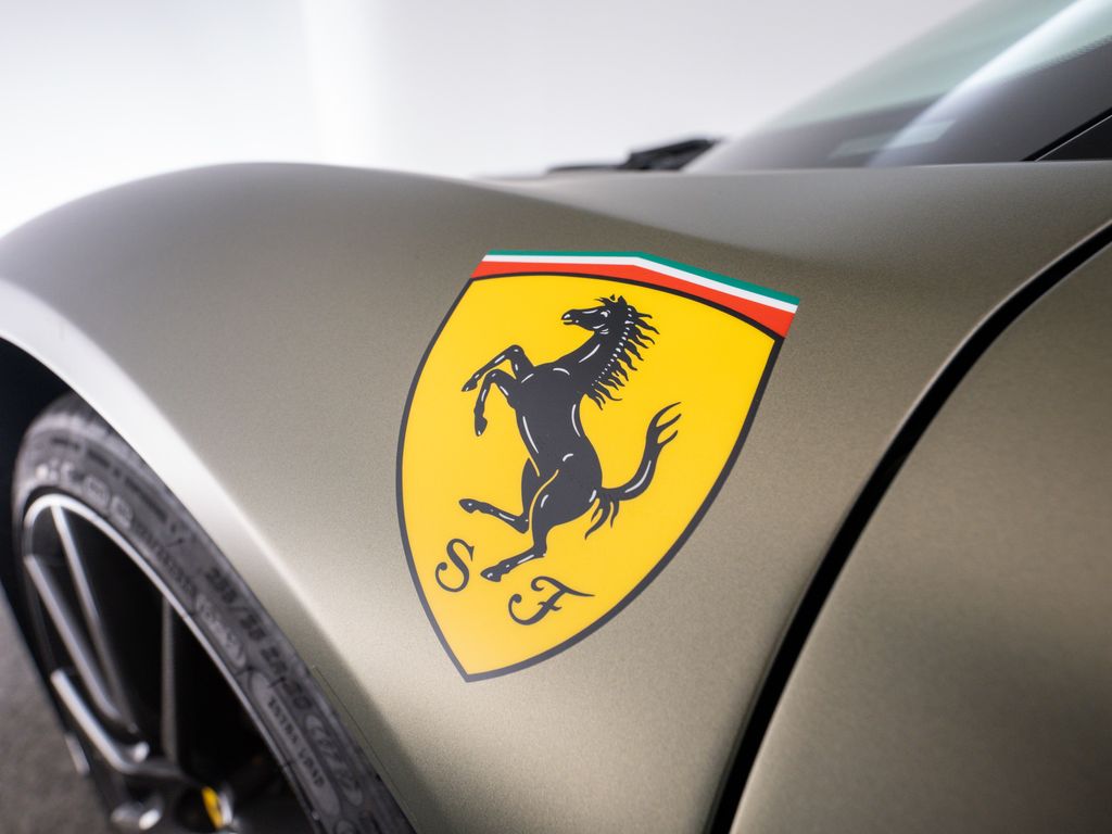 Ferrari SF90 2022