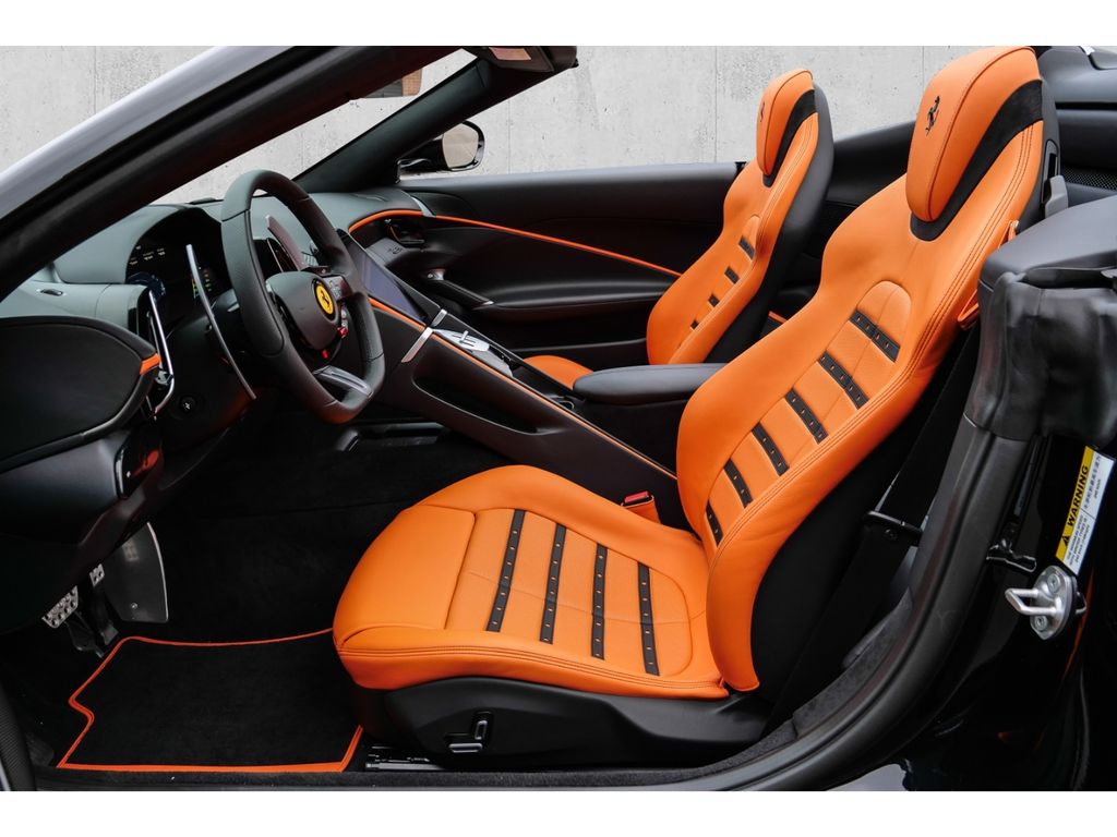 Ferrari Roma 2025